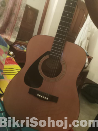 Yamaha f310 acoustic guitar